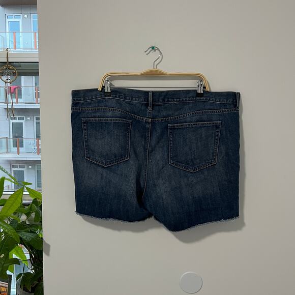 Old Navy Flirt Jean Shorts Size 20 - Picture 5 of 5